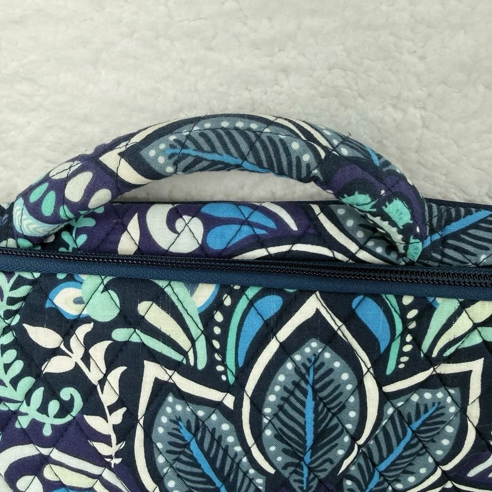 Vera Bradley Blue Island Medallion Royal Blue Laptop Zippered Bag Shoulder Strap